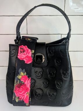Betsey Johnson Skull Boss Bucket Bag Black Debossed Floral Crossbody Strap